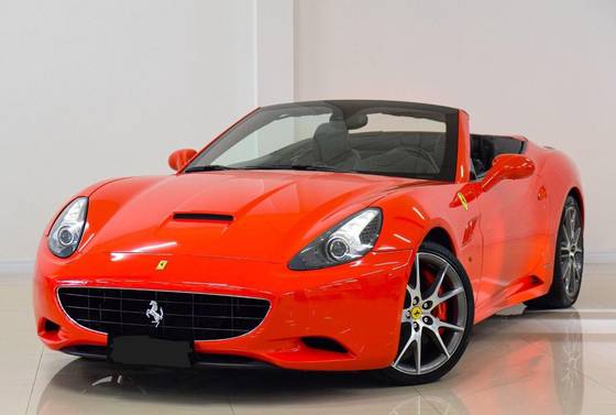 FERRARI CALIFORNIA 4.3 V8 GASOLINA F1-DCT FERRARI CALIFORNIA 4.3 V8 GASOLINA F1-DCT